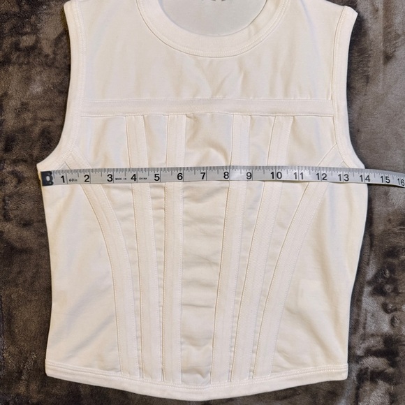 Express Brand New Fitted Crew Neck Corset Tank - White - Size Small - Picture 13 of 14